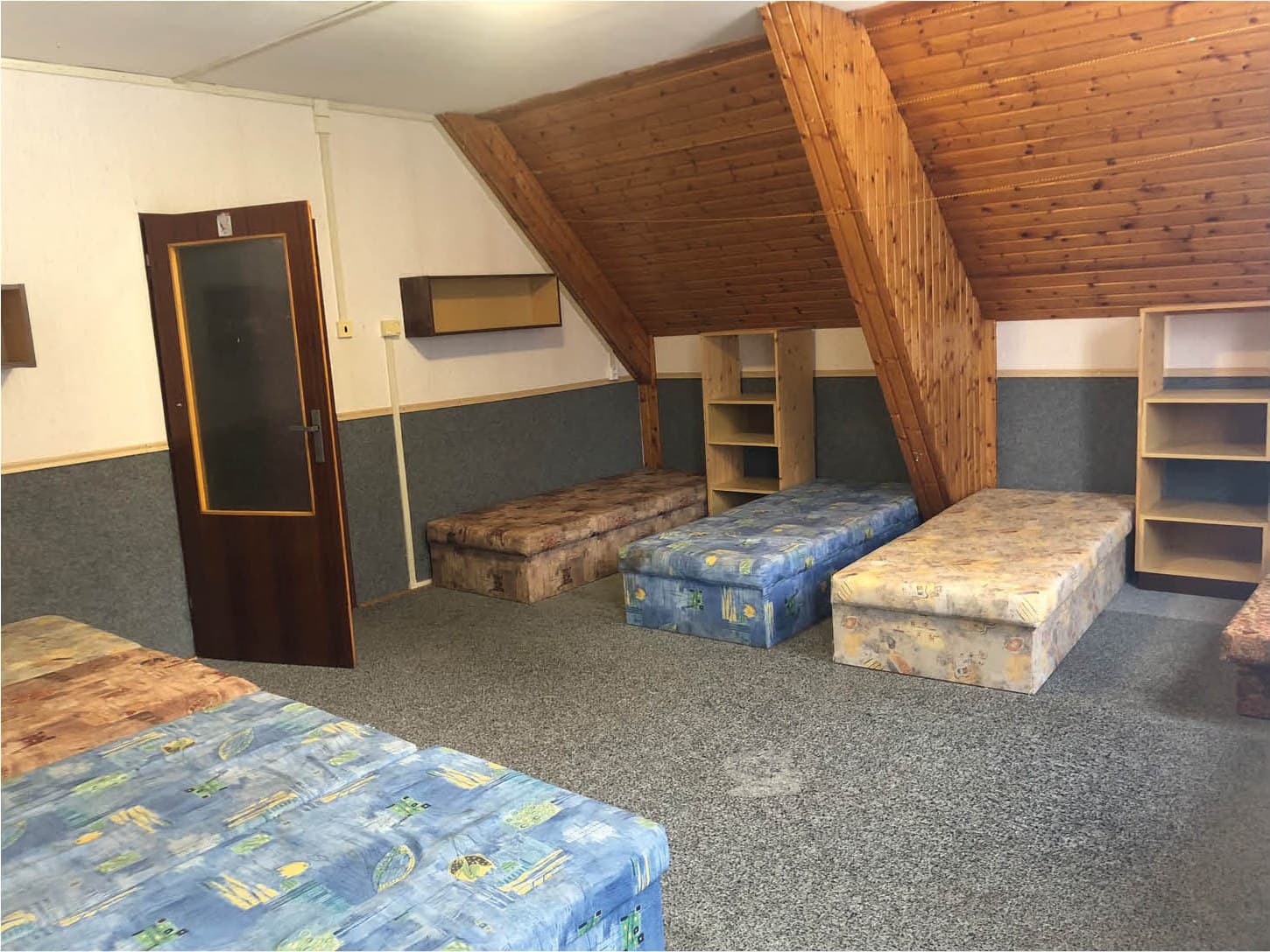Ubytování — pokoj v chalupě